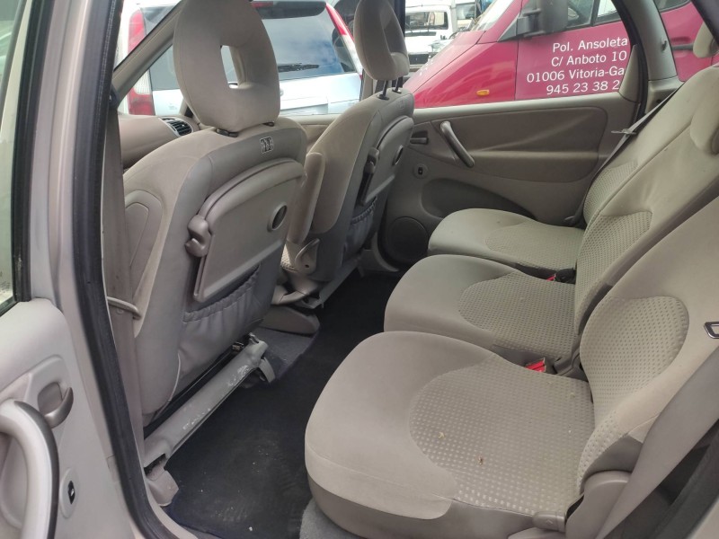 citroën xsara picasso del año 2003