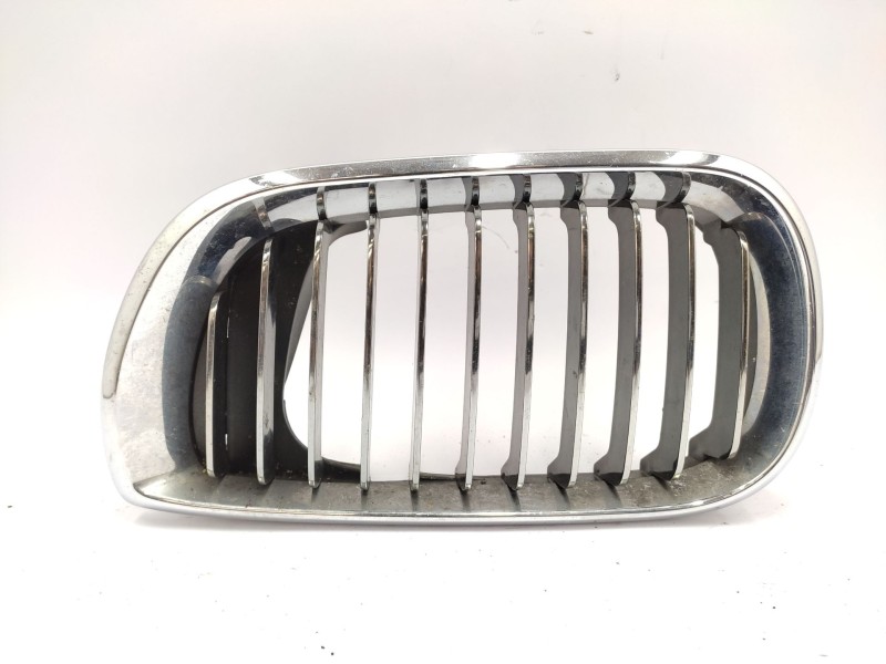 Recambio de rejilla delantera para bmw 3 (e46) 318 i referencia OEM IAM 51137030549 51137042961 