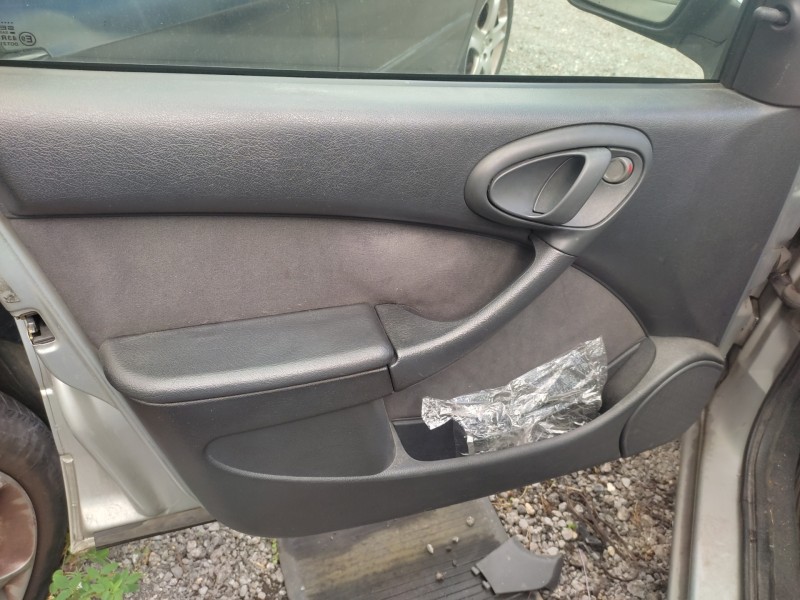 citroën xsara berlina del año 2003