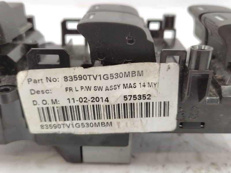 Recambio de mando elevalunas delantero izquierdo para honda civic ix (fk) 1.6 i-dtec (fk3) referencia OEM IAM 83590TV1G530 35750
