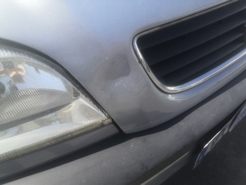 opel zafira a del año 2000