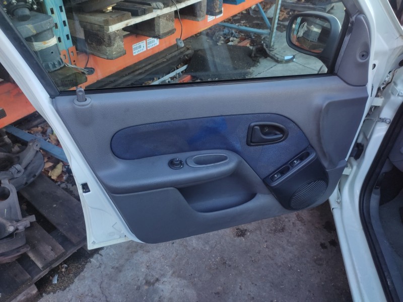 renault clio ii fase i (b/cbo) del año 1999