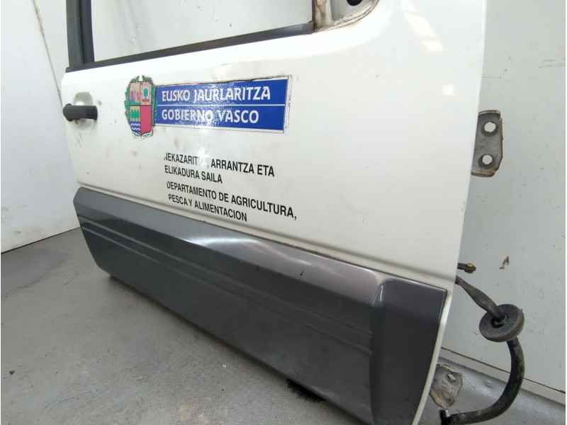 Puerta Delantera Derecha 801007f732  - Nissan Terrano Ii (r20) 2.7 Tdi 4wd 3