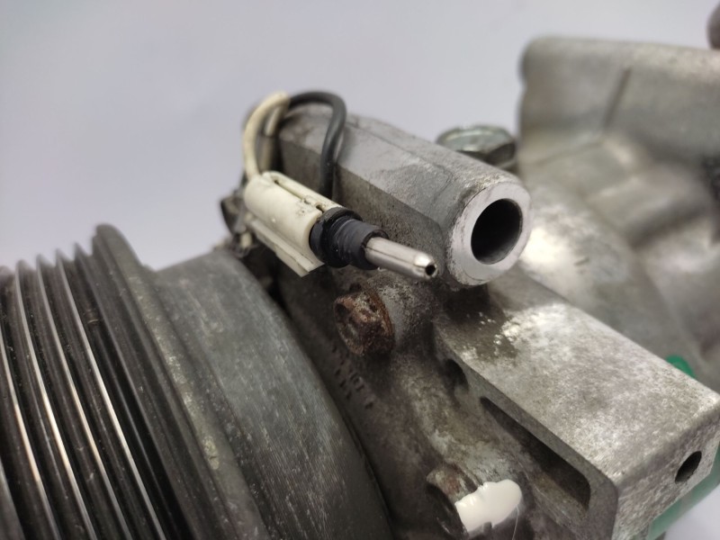 Recambio de compresor aire acondicionado para renault clio ii (bb_, cb_) 1.5 dci (b/cb08) referencia OEM IAM   