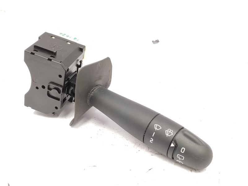Recambio de mando limpia para renault clio ii (bb_, cb_) 1.5 dci (b/cb08) referencia OEM IAM   