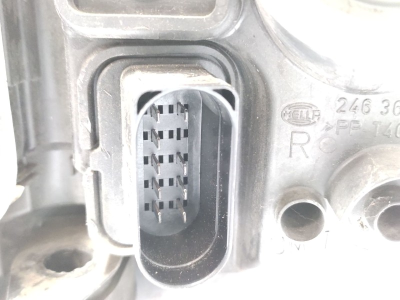 Recambio de faro derecho para skoda fabia i (6y2) 1.4 tdi referencia OEM IAM   