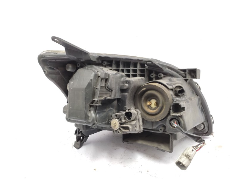 Faro Izquierdo 8117005190  - Toyota Avensis (_t25_) 2.0 D-4d (cdt250_) 2