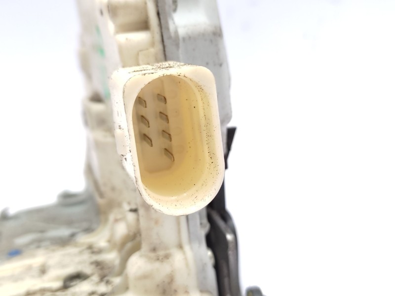 Recambio de cerradura puerta trasera derecha para audi a4 b7 (8ec) 2.0 tdi 16v referencia OEM IAM   