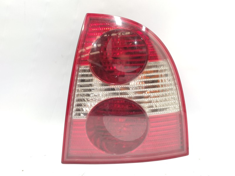 Recambio de piloto trasero derecho para volkswagen passat b5.5 (3b3) 1.9 tdi referencia OEM IAM  3B5945096AE 