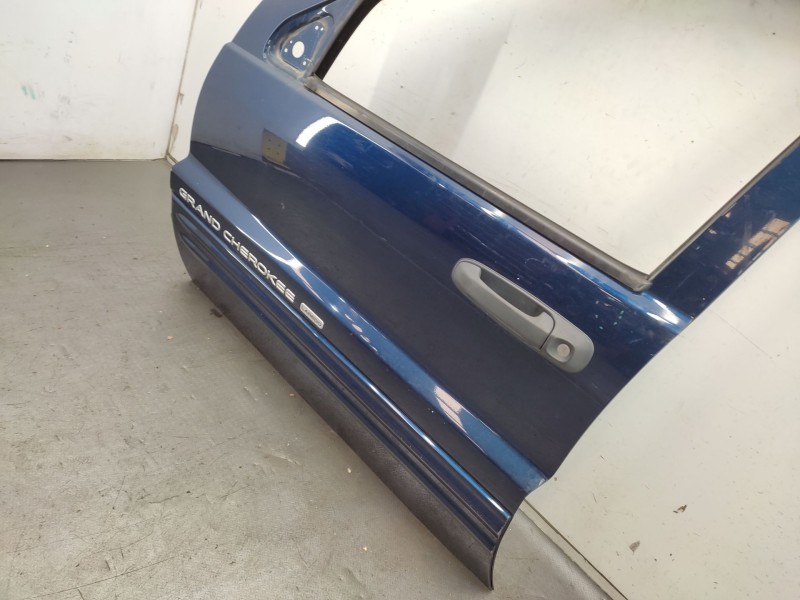 Recambio de puerta delantera izquierda para jeep grand cherokee ii (wj, wg) 2.7 crd 4x4 referencia OEM IAM   