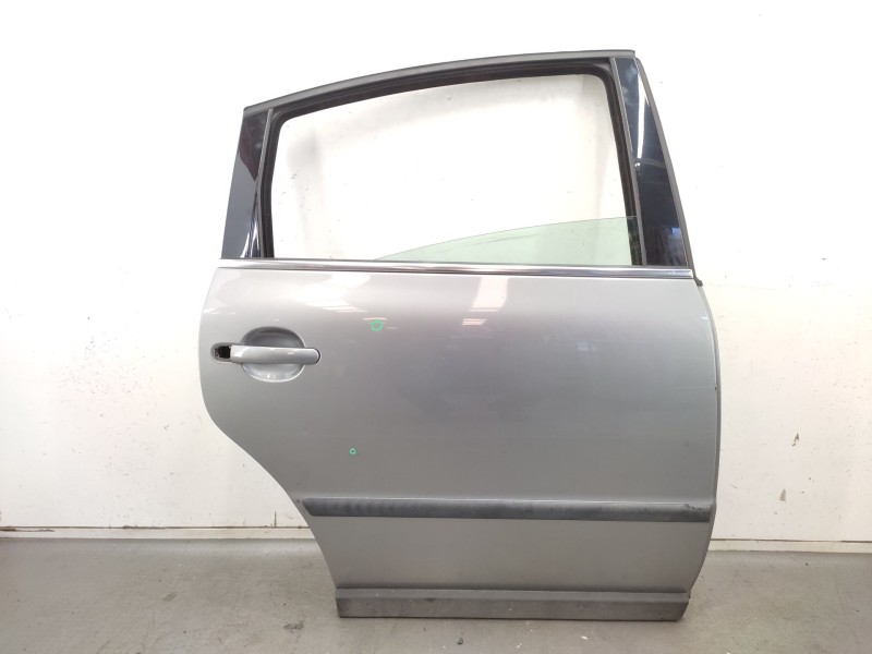 Recambio de puerta trasera derecha para volkswagen passat b5.5 (3b3) 1.9 tdi referencia OEM IAM  3B5833052AB 