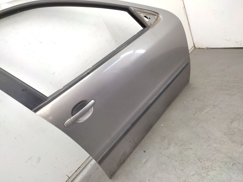 Recambio de puerta delantera derecha para seat leon (1m1) 1.9 tdi referencia OEM IAM   