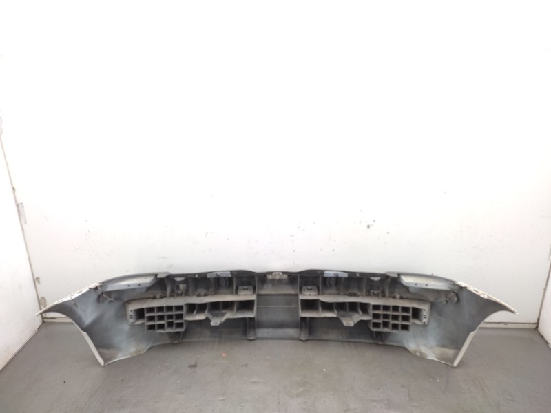 Recambio de paragolpes trasero para renault clio ii (bb_, cb_) 1.5 dci (b/cb08) referencia OEM IAM   