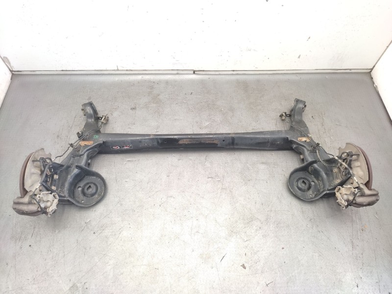 Recambio de puente trasero para peugeot partner furgoneta/monovolumen 1.6 hdi 90 referencia OEM IAM   