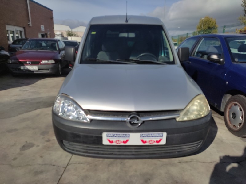 opel combo (corsa c) del año 2002