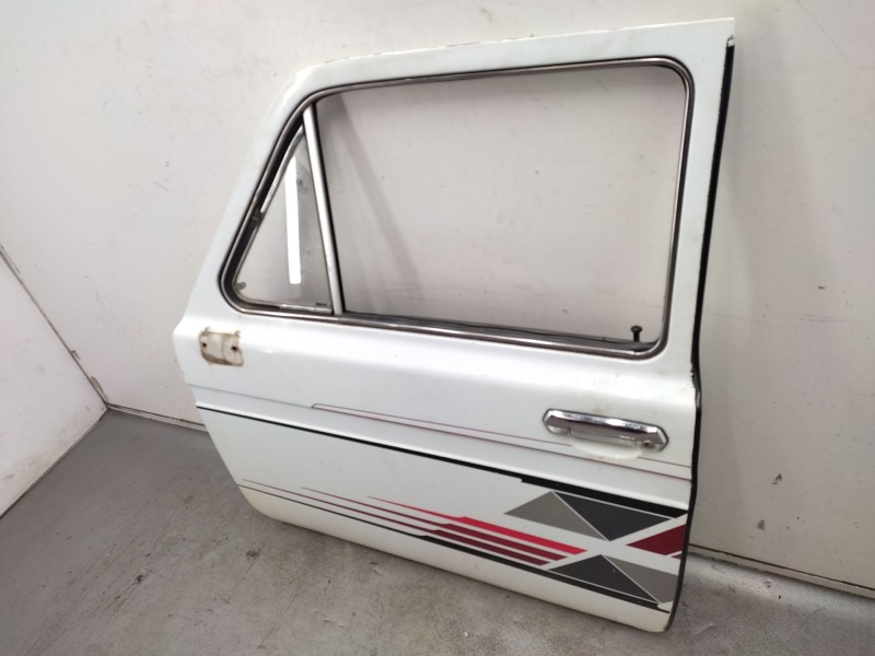 Puerta Delantera Izquierda  - Lada Niva Todo Terreno, Cerrada (2121, 2131) 1700 I 3