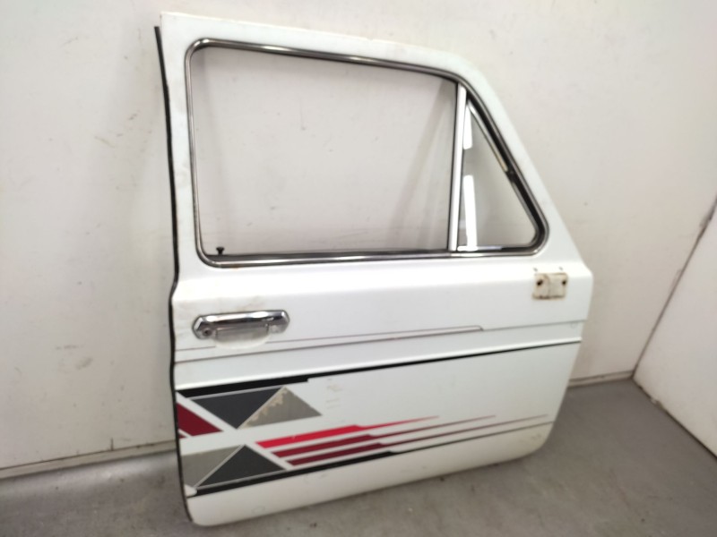 Puerta Delantera Derecha  - Lada Niva Todo Terreno, Cerrada (2121, 2131) 1700 I 2