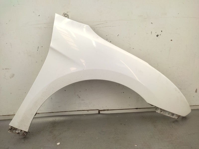 Recambio de aleta delantera derecha para hyundai i40 i cw (vf) 1.7 crdi referencia OEM IAM 663213Z000  