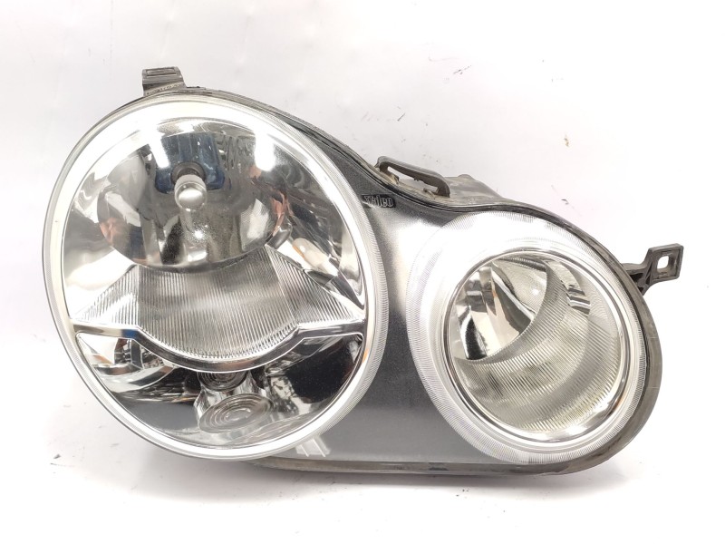 Recambio de faro derecho para volkswagen polo iv sedán (9n2, 9n4) 1.9 tdi referencia OEM IAM   