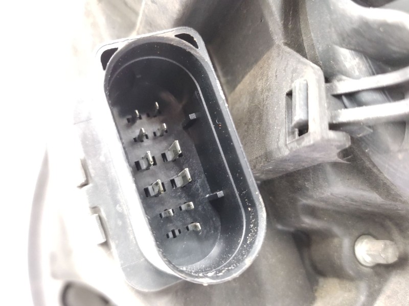 Recambio de faro derecho para volkswagen touran (1t1, 1t2) 1.9 tdi referencia OEM IAM  1T0941040K 
