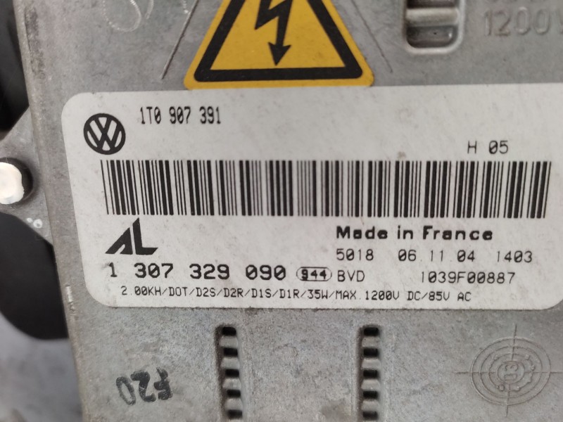 Recambio de faro derecho para volkswagen touran (1t1, 1t2) 1.9 tdi referencia OEM IAM  1T0941040K 