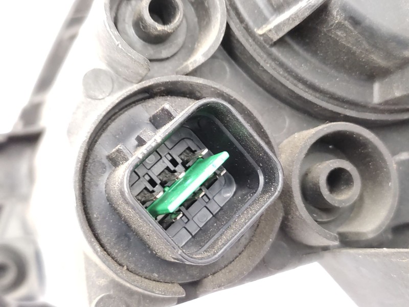 Recambio de faro derecho para kia cee´d concept referencia OEM IAM   