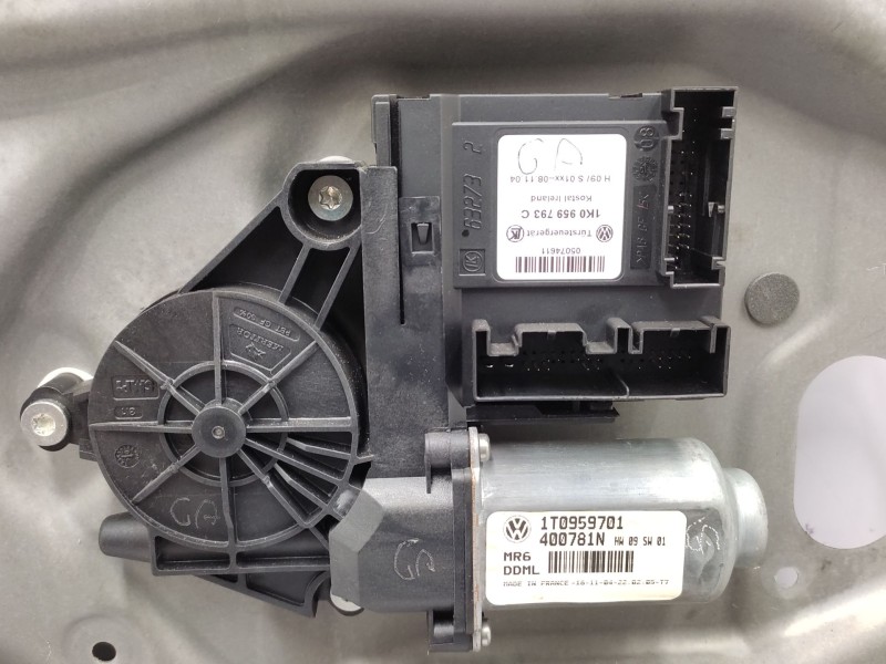Recambio de elevalunas delantero izquierdo para volkswagen touran (1t1, 1t2) 1.9 tdi referencia OEM IAM  1T1837461A 