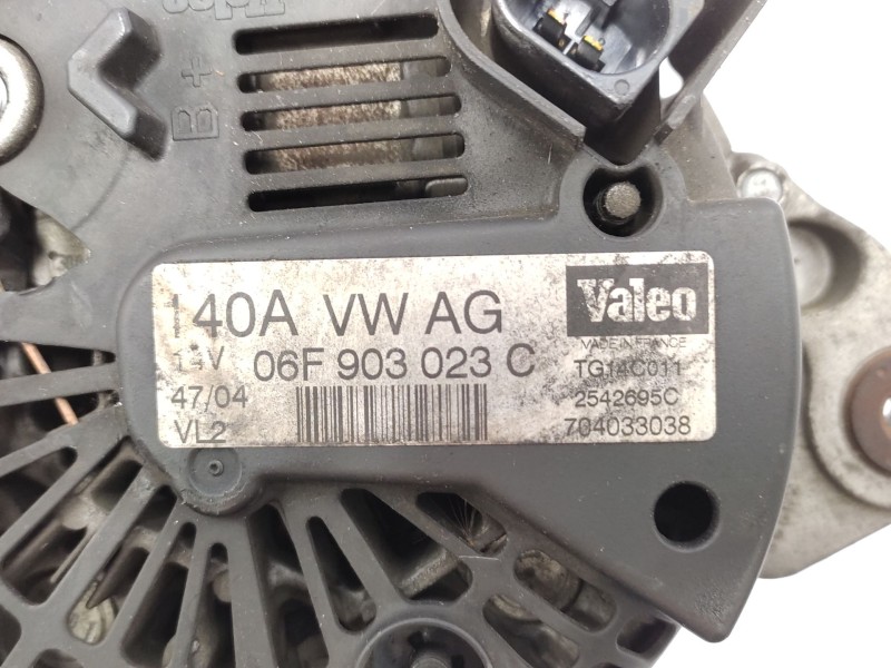 Recambio de alternador para volkswagen touran (1t1, 1t2) 1.9 tdi referencia OEM IAM  06F903023F 