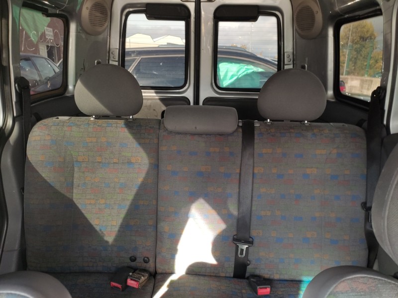 opel combo (corsa c) del año 2002