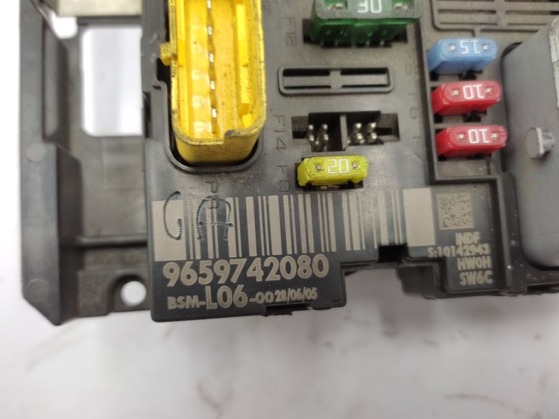 Recambio de caja reles / fusibles para peugeot 307 (3a/c) 1.6 hdi referencia OEM IAM   