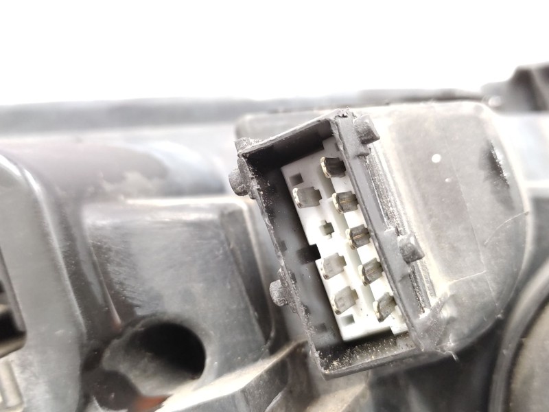 Recambio de faro izquierdo para peugeot 307 (3a/c) 1.6 hdi referencia OEM IAM  620886 