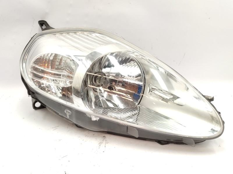 Recambio de faro derecho para fiat grande punto (199_) 1.3 d multijet referencia OEM IAM   
