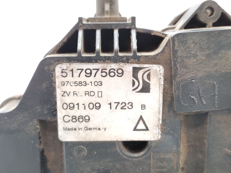 Recambio de cerradura puerta trasera izquierda para fiat grande punto (199_) 1.3 d multijet referencia OEM IAM  51797569 