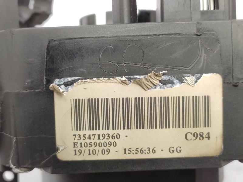 Recambio de mando multifuncion para fiat grande punto (199_) 1.3 d multijet referencia OEM IAM  735521315 