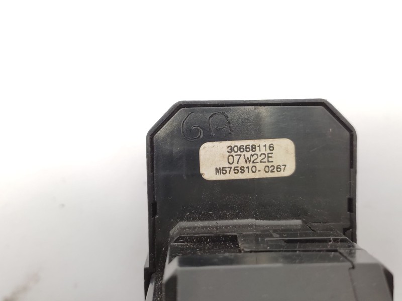 Mando Elevalunas Delantero Izquierdo 30658116  - Volvo V70 Familiar D 5 Titanium 5