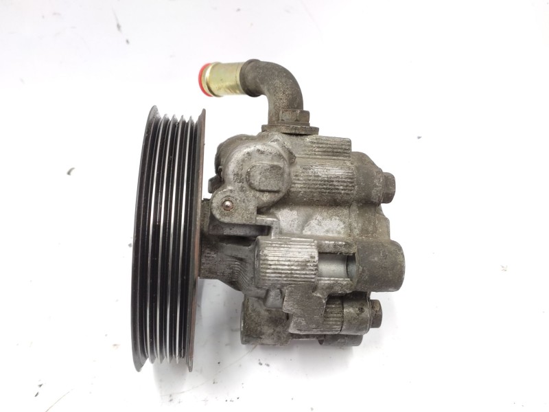 Recambio de bomba servodireccion para toyota avensis (_t25_) 2.0 d-4d (cdt250_) referencia OEM IAM  4431005100 