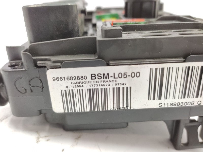 Recambio de caja reles / fusibles para peugeot 807 (eb_) 2.0 hdi referencia OEM IAM   