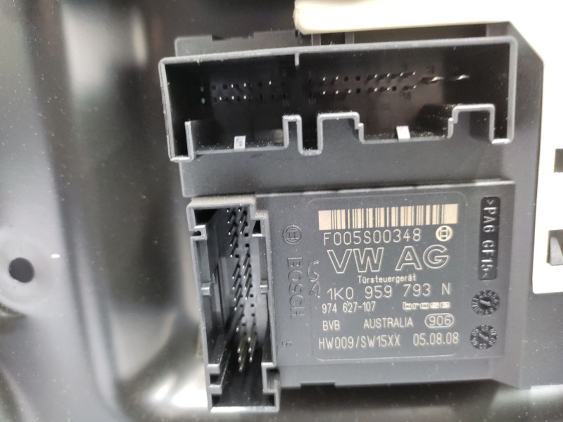 Recambio de elevalunas delantero izquierdo para volkswagen passat b6 (3c2) 1.9 tdi referencia OEM IAM  3C1837461L 