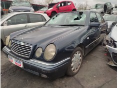 mercedes-benz clase e (w210) del año 1998