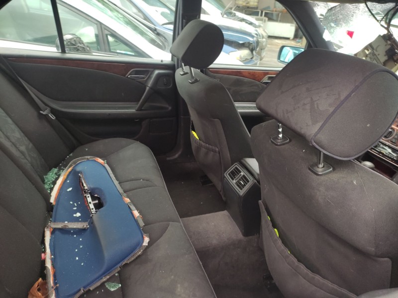 mercedes-benz clase e (w210) del año 1998