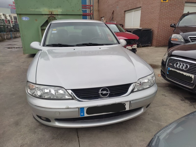 opel vectra b (j96) del año 2000
