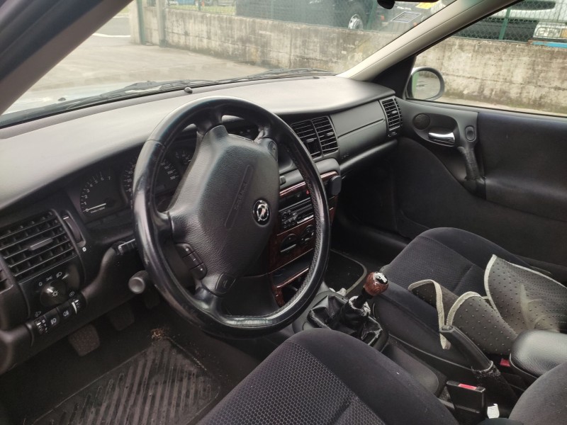 opel vectra b (j96) del año 2000