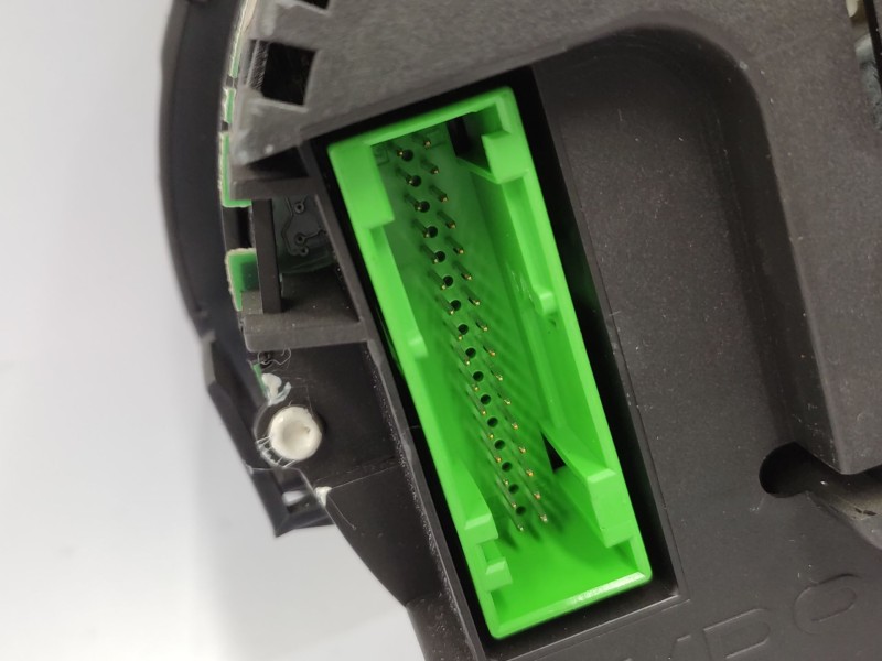 Recambio de cuadro instrumentos para audi a2 (8z0) 1.4 tdi referencia OEM IAM  8Z0920900X 