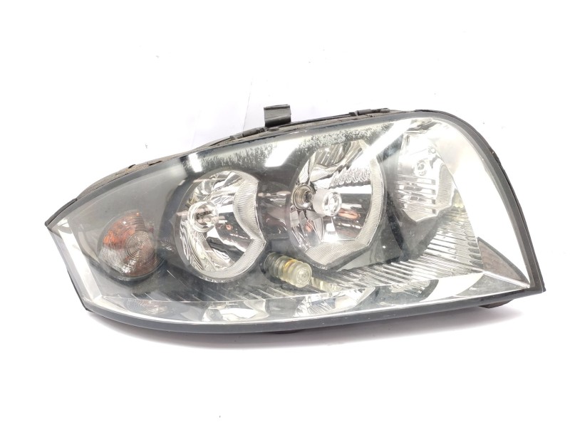 Recambio de faro derecho para audi a2 (8z0) 1.4 tdi referencia OEM IAM  8Z0941004K 