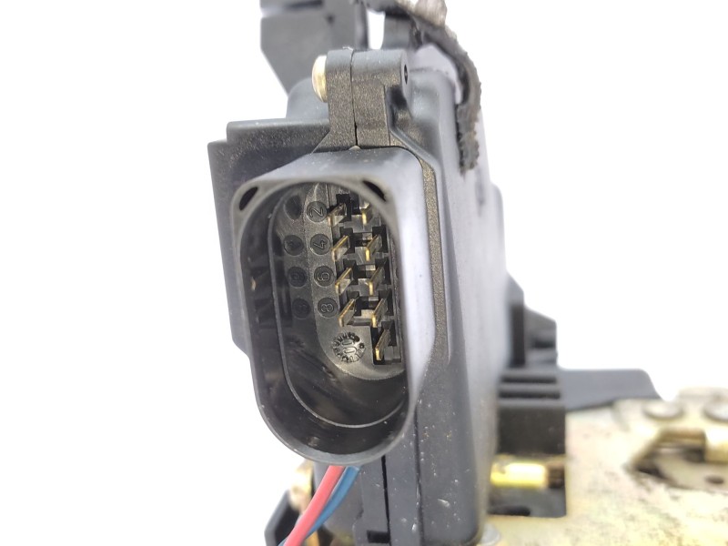 Recambio de cerradura puerta delantera izquierda para audi a2 (8z0) 1.4 tdi referencia OEM IAM  8Z1837015D 