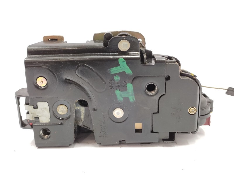 Recambio de cerradura puerta trasera izquierda para audi a2 (8z0) 1.4 tdi referencia OEM IAM  8Z0839015D 