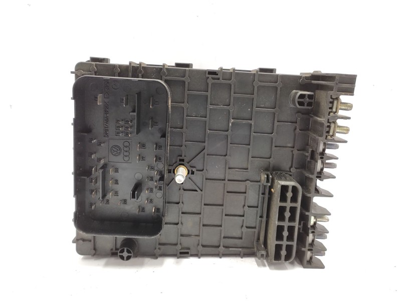 Caja Reles / Fusibles 3c0937125  - Volkswagen Passat B6 (3c2) 1.9 Tdi 4
