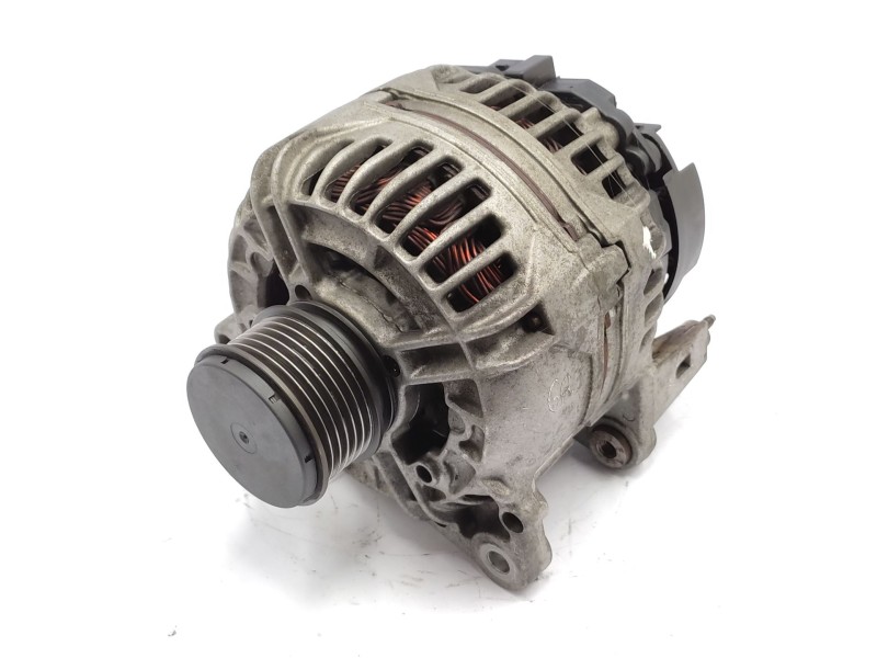 Recambio de alternador para audi a2 (8z0) 1.4 tdi referencia OEM IAM  045903023AX 
