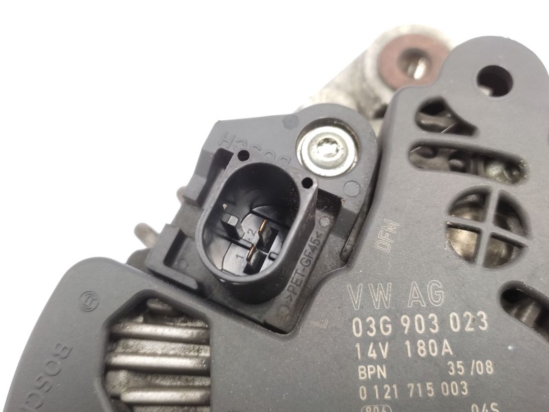 Recambio de alternador para volkswagen passat b6 (3c2) 1.9 tdi referencia OEM IAM  03G903023 