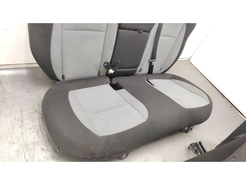Recambio de juego asientos completo para alfa romeo giulietta (940_) 2.0 jtdm (940fxe1a, 940fxg11) referencia OEM IAM   